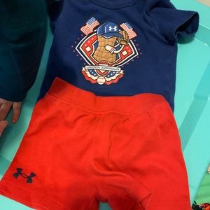 Baby Under Armour outfit